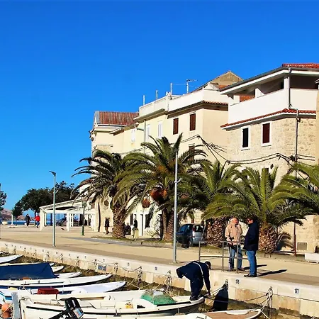 Apartment Maestral Fabijanic Pag Town