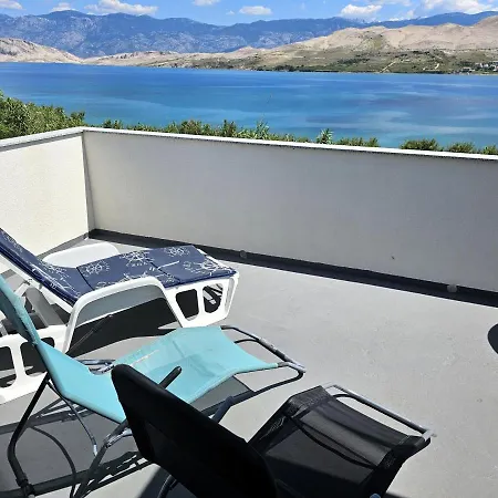 Maestral Fabijanic Pag Town